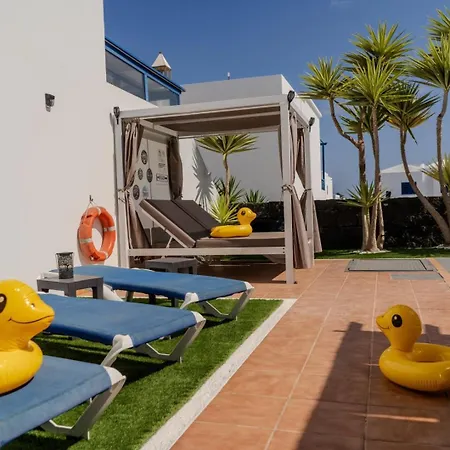 Casa De Pato بلايا بلانكا