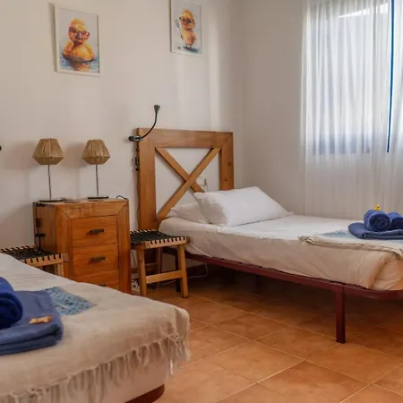 Casa De Pato بيت للعطل
